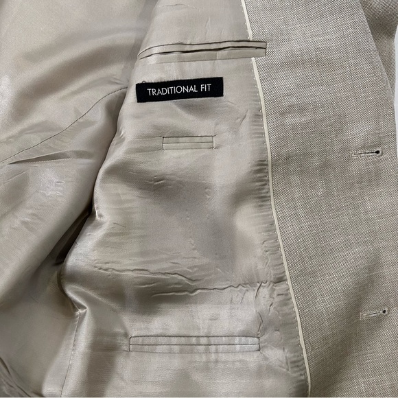 Jos. A. Bank Signature Collection Tan Sportcoat - Picture 6 of 12